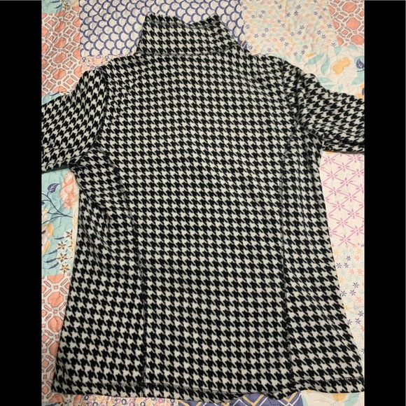 Woman’s Black/White Jacket - Picture 3 of 4